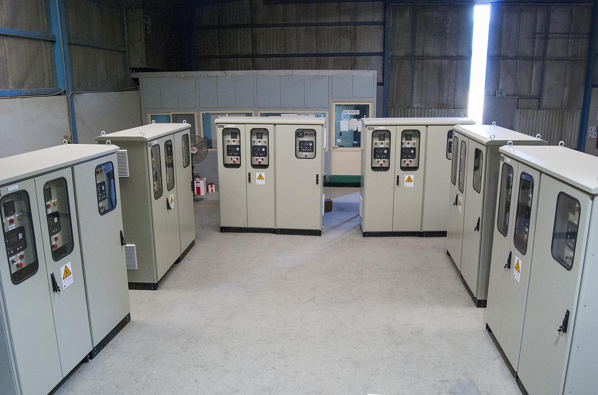 Complete automatic transfer switch system for backup power operation