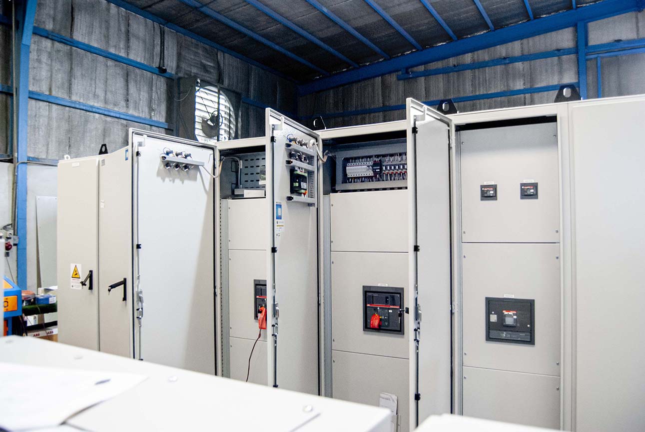 switchboard panels manufactured by EAMFCO in Saudi Arabia