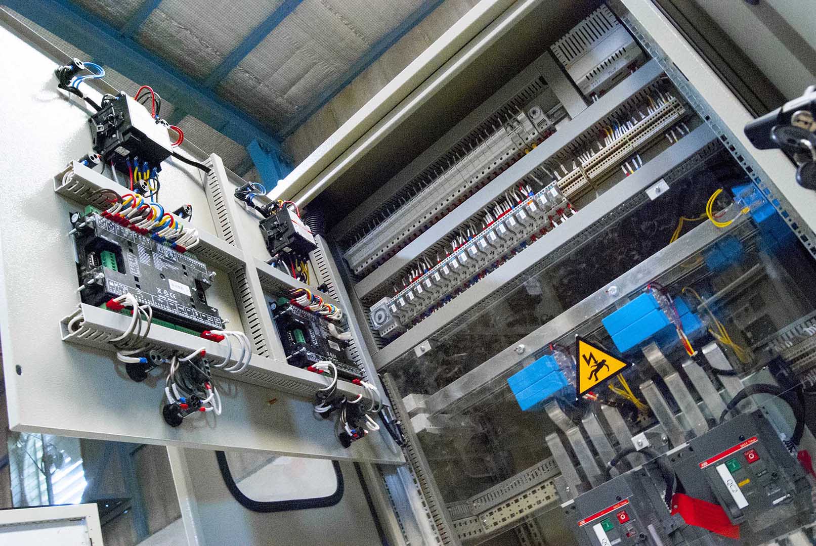 switchboard panels manufactured by EAMFCO