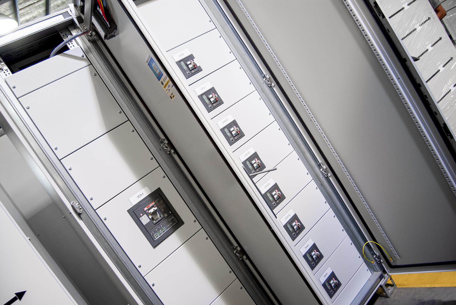 ABB System Pro E low voltage switchboards for Al Inma Bank Headquarters by EAMFCO