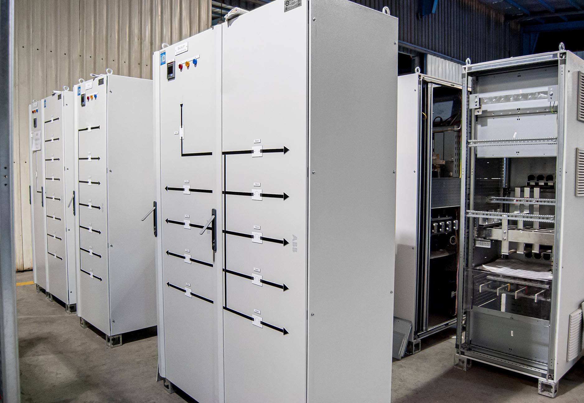 Low voltage switchboard with ABB System Pro E for Al Inma Bank Headquarters in Riyadh