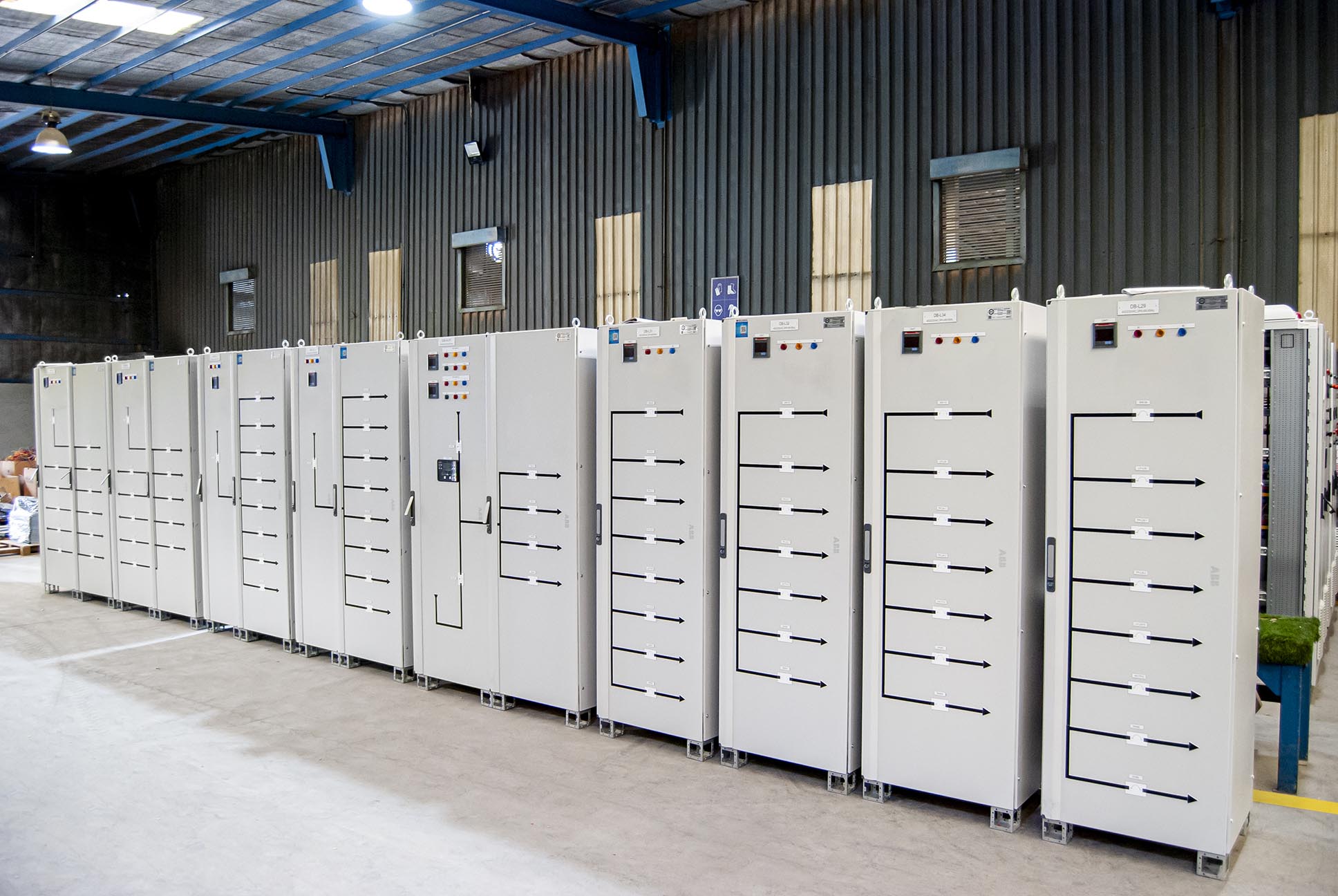 Low voltage switchboard with ABB System Pro E panel boards by EAMFCO