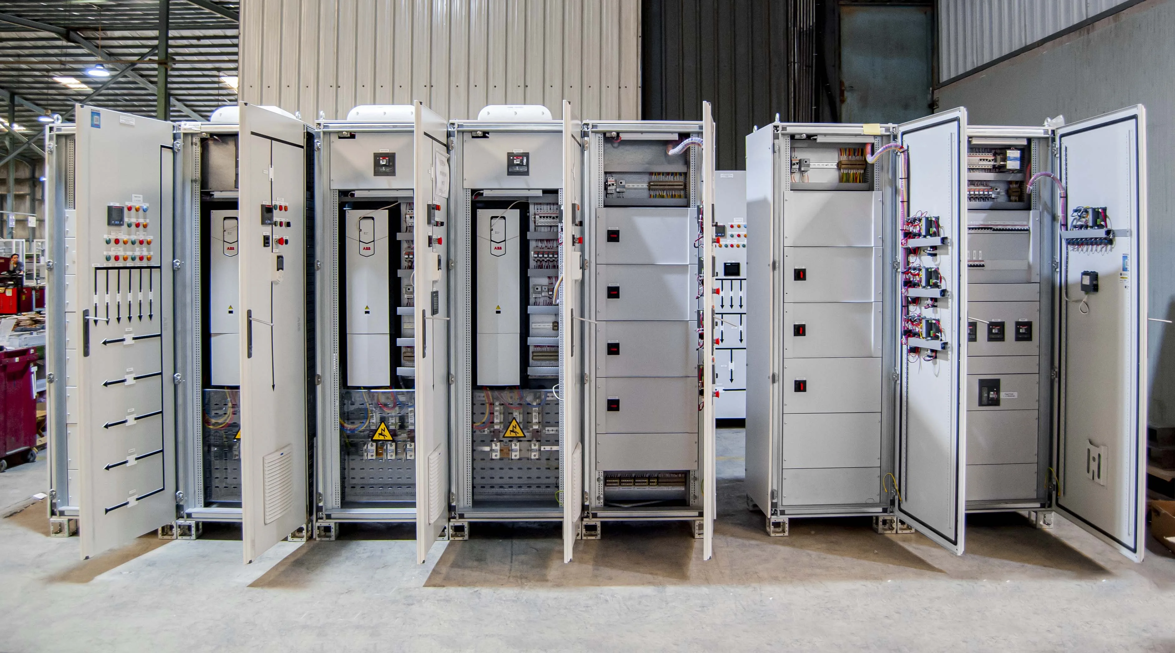 Low voltage MCC panels for wastewater treatment infrastructure
